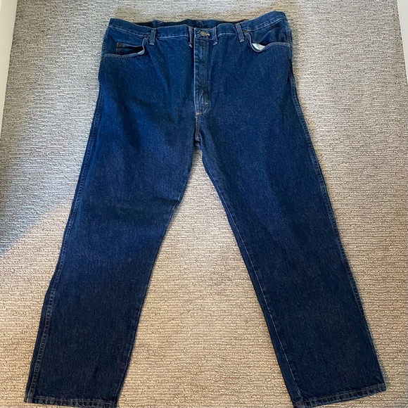 96501MR Wrangler Dark Wash jean 46x30 - Picture 1 of 4